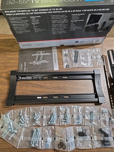 Universal wall mount - universal,